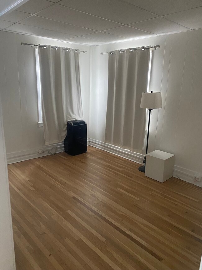 Photo - 118 Ardmore Drive