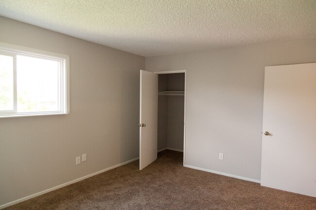 Photo - 1133 Laurel Ln Unit 1