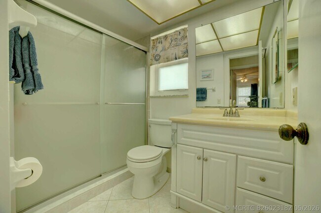 1801 Ocean Dr Unit 110
