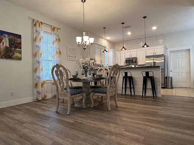 Photo - 112 E Wild Blueberry Way