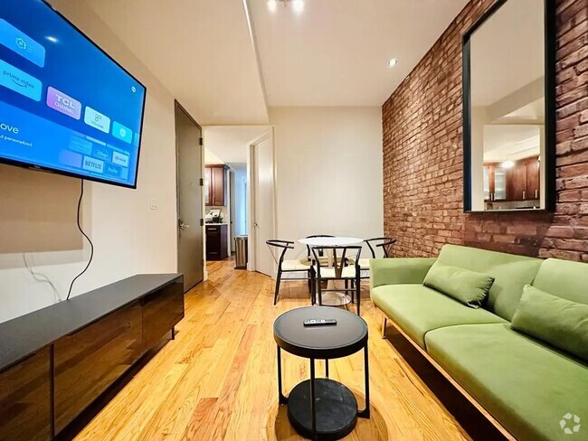Building Photo - Furnished room/NOT APARTMENT Unit 3FL