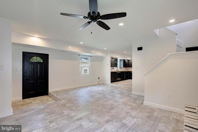 Photo - 5645 Battee Dr