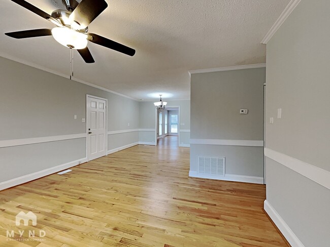 Photo - 218 Faison Dr