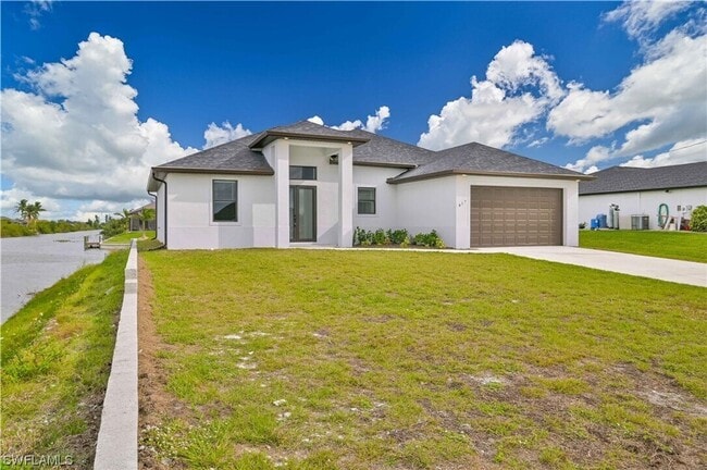 Building Photo - Gorgeous custom built 3/2/1 water front si... Rental