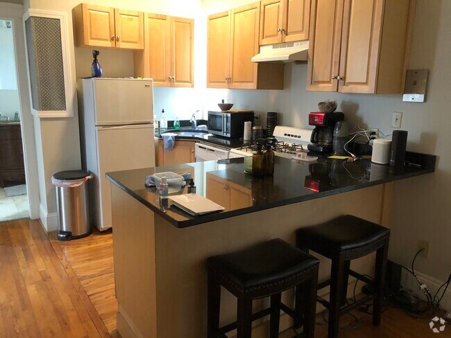 Building Photo - 1173 Commonwealth Ave Unit 10 Rental