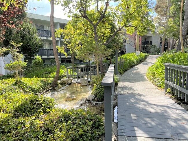 Photo - Luxury Living at The Estates Condominium Complex – 2 Bedroom, 2 Bathroom Unit 211