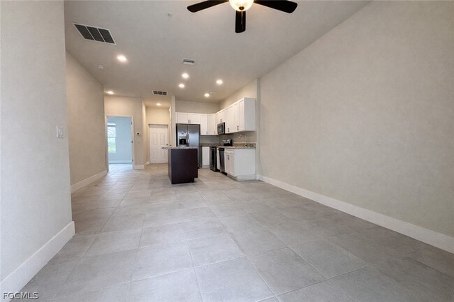 Photo - 3221 SW 8th Pl Unidad 107