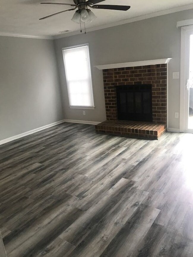 Photo - Lovely 2BR Townhouse in Glenwood