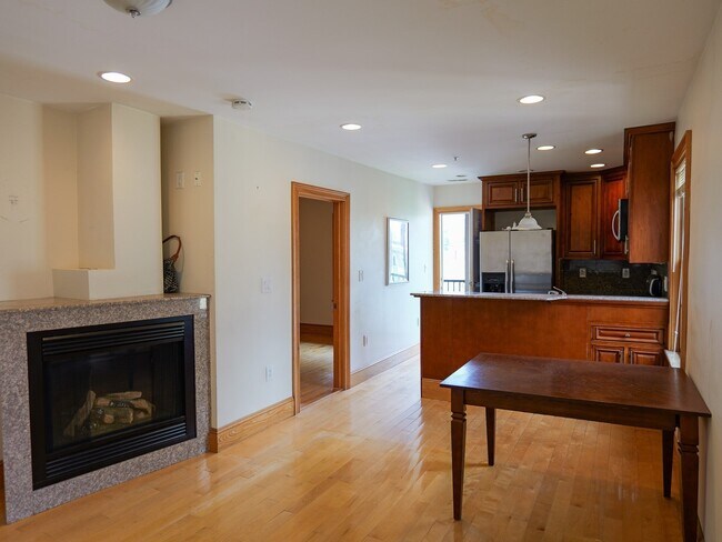 Photo - 93 Gore St Unit 3