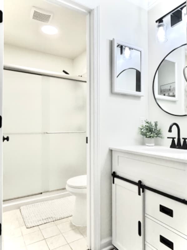 Photo - 122 Cedar Cove Ln