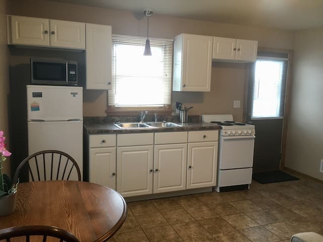 Photo - 605 2nd St NW Unit 605