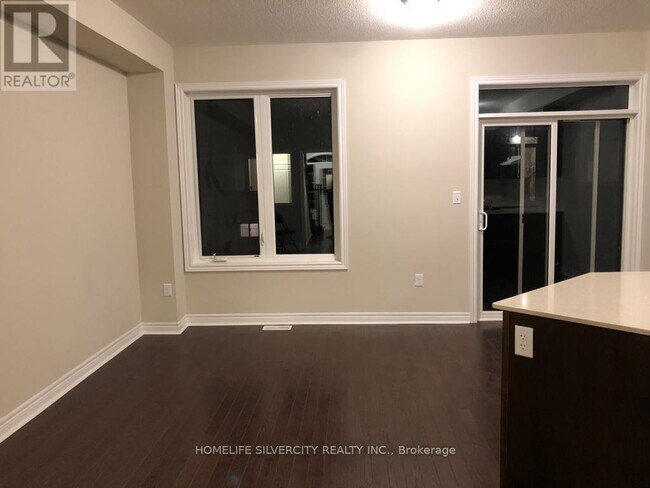 Photo - 7 Pearman Cres