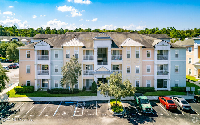 Building Photo - 8226 Green Parrot Rd Rental