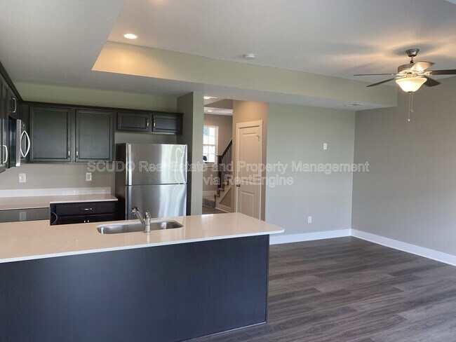 336 N 4th Terrace