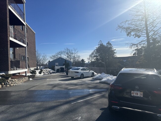 Photo - 27 Alpine St Unit 11