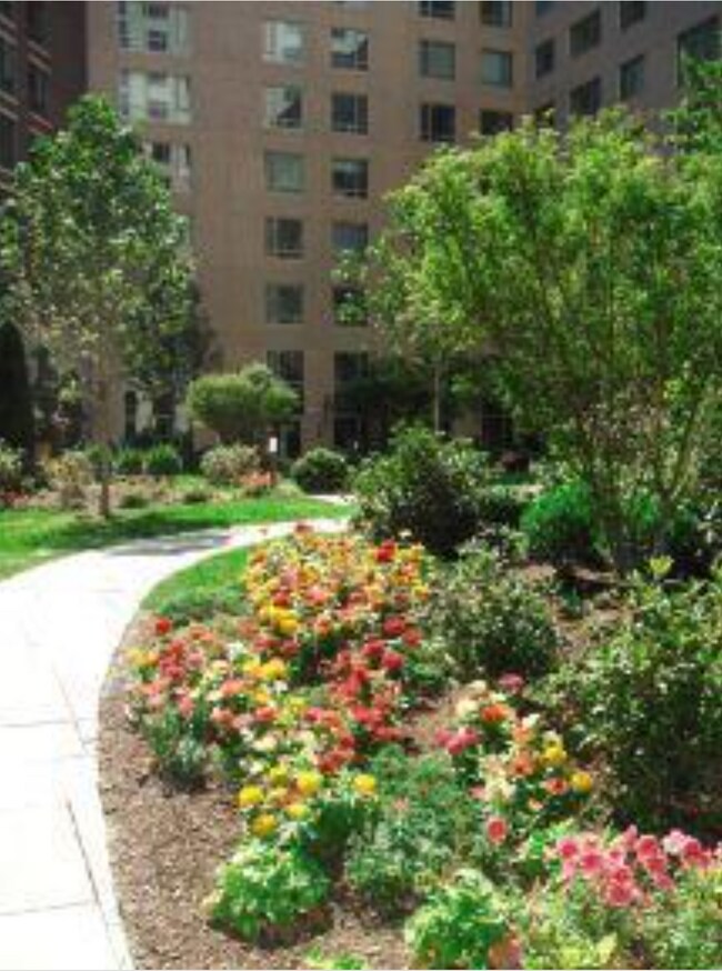 Photo - 182 Brookline Ave Unit 303