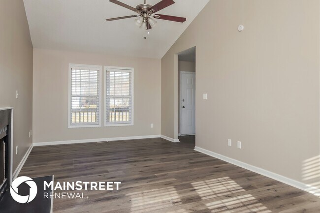 Photo - 1779 Crantock Rd