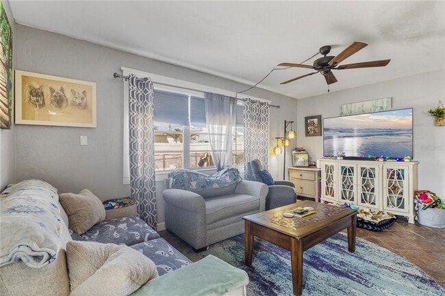 Photo - 21322 Austin Ave