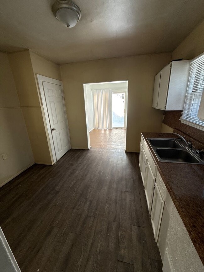 Photo - 2 bed 1 bath