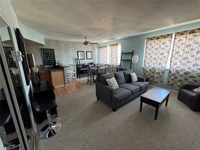 Building Photo - 238 Tampa Ave W Unit 303 Rental