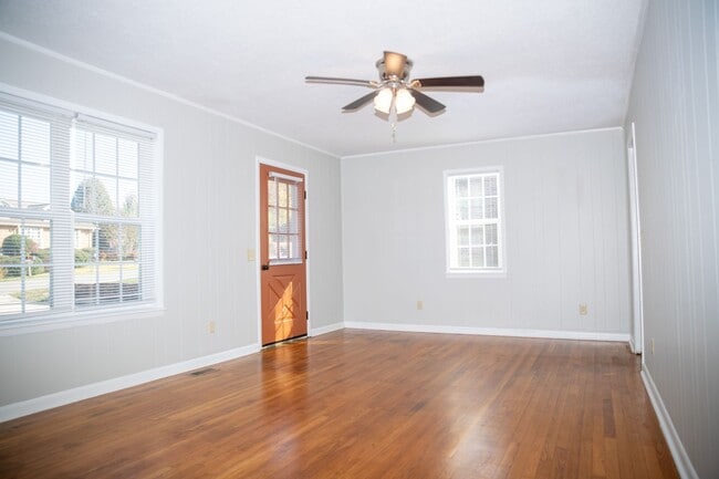 Photo - 3 bedroom/ 2 bathroom rental in Cullman City limits