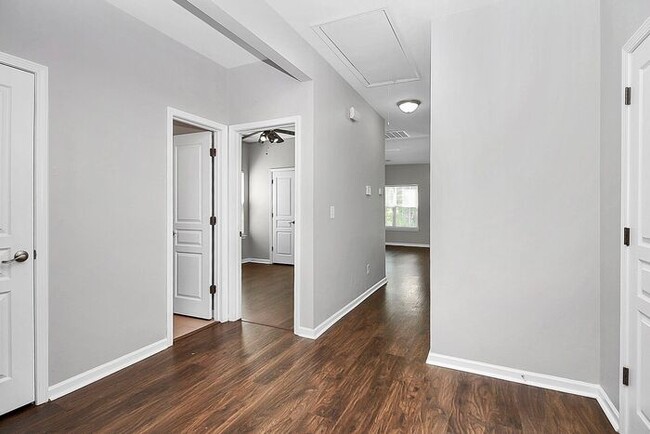 Photo - Beautiful 3BD/2BA Ranch in Alexander Chase!