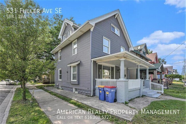 Photo - 531 Fuller Ave SE