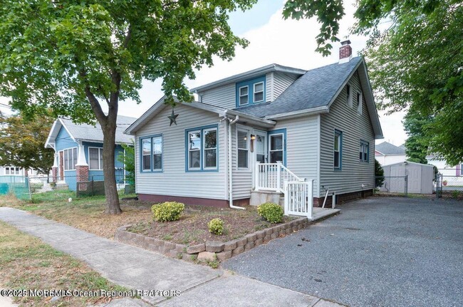 Photo - 107 Elm St Casa