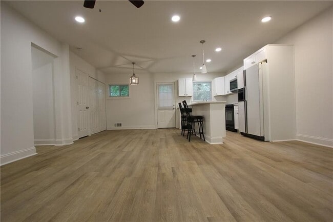 Photo - 3533 Larkspur Terrace