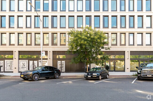 Photo - The Rowan Astoria