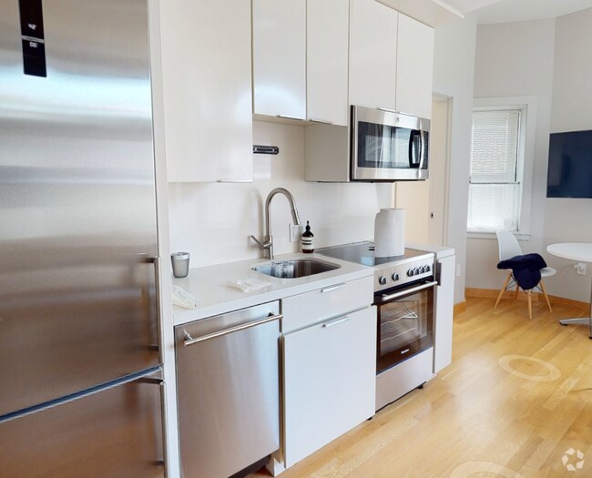 Building Photo - 15 Mount Auburn St Unit Mount Auburn St Rental