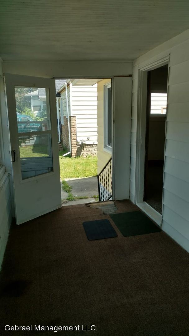 Photo - 5100 Clio Rd