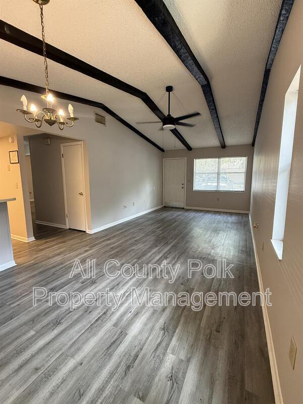 Photo - 1640 Crystal Park Cir
