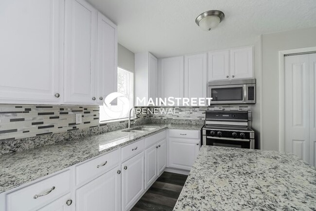 Photo - 3 Bedroom Pet-Friendly Home in Melbourne, FL with Main Street Renewal