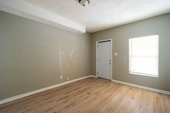 Photo - 241-243 Eastern Avenue Unit 241