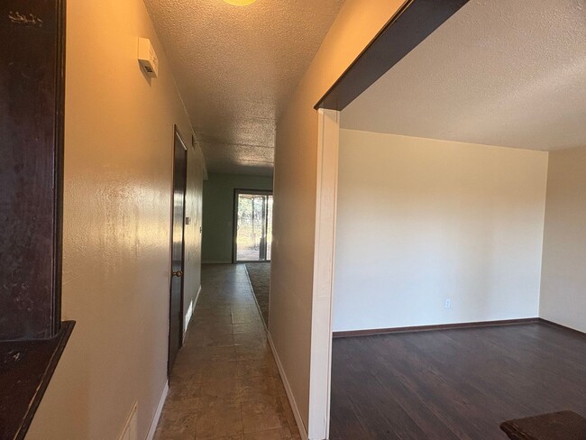 Photo - Three bedroom home in Del City