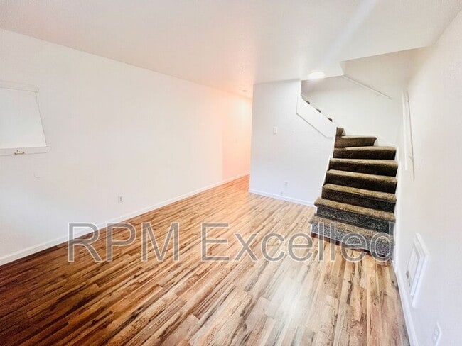 Photo - 634 M St NE Unit #4