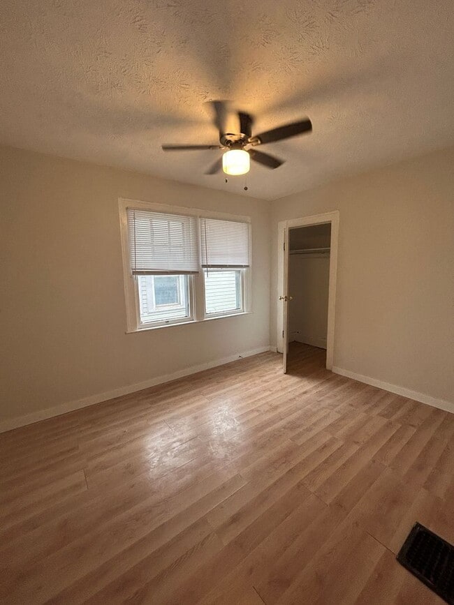 Photo - 2229-2231 E 5th Ave Unit 2229