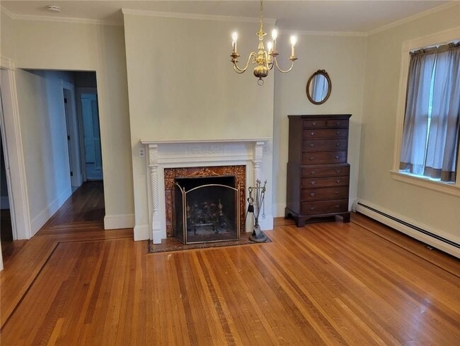 Photo - 12 Adelphi Ave