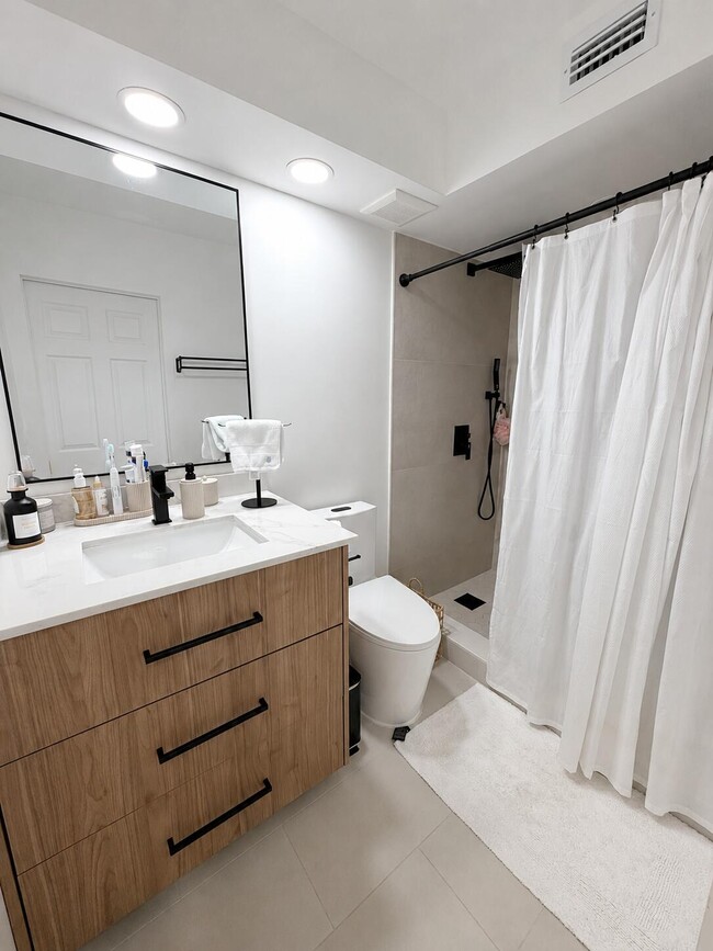Photo - 4823 NW 9th Ave