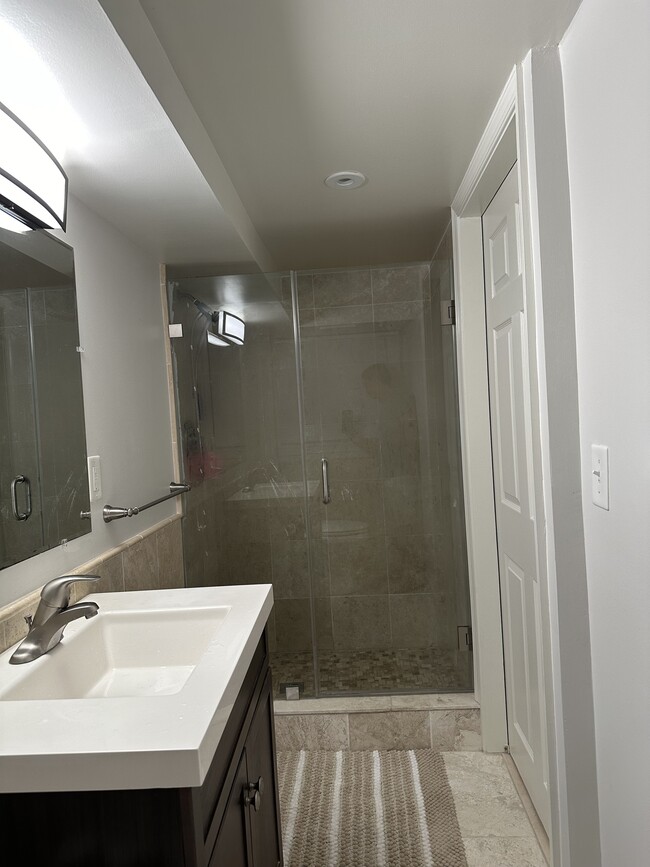 Bathroom - 1549 44th St NW Townhome