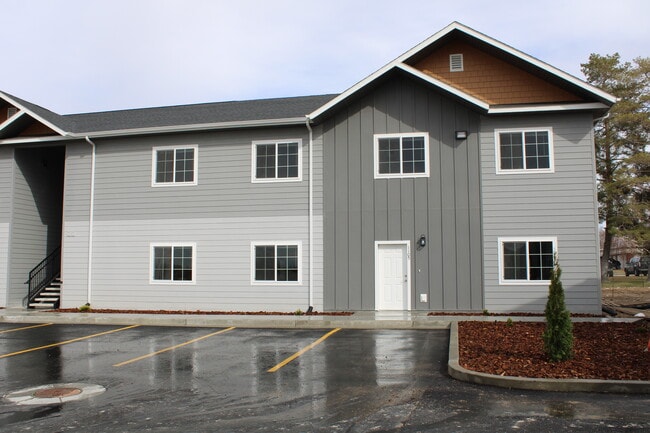 RockCreek Village