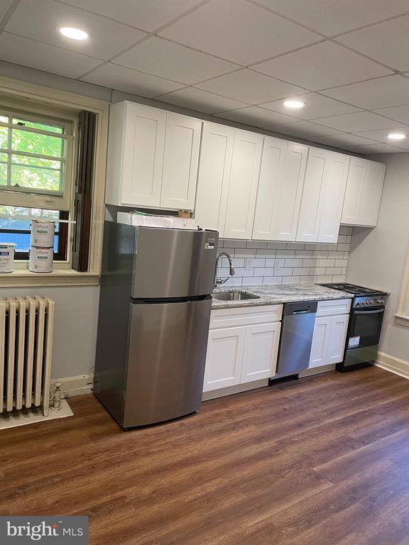 Photo - 64 N Hanover St