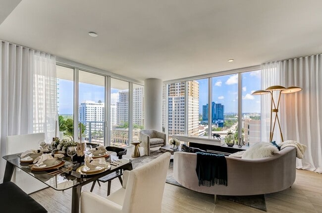 ALLUVION LAS OLAS apartments — community photo