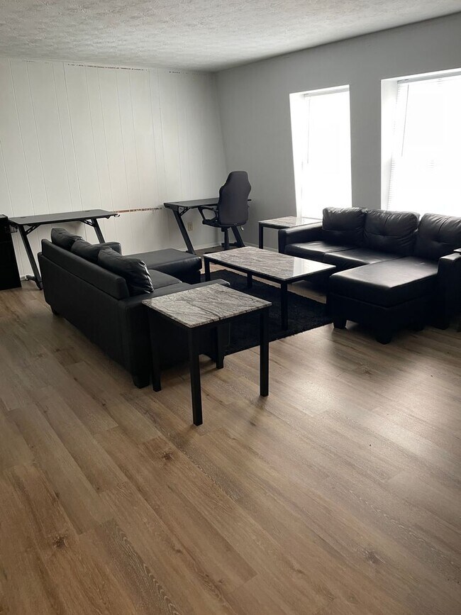 Photo - Furnished 1/1 in Chateau DeVille Unit 228