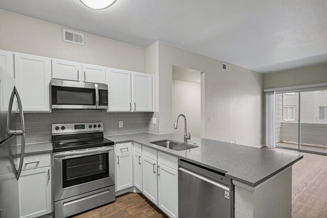 Ridgescape at Highlands Ranch