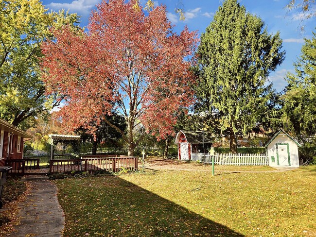 Photo - 6179 Plainfield Ave