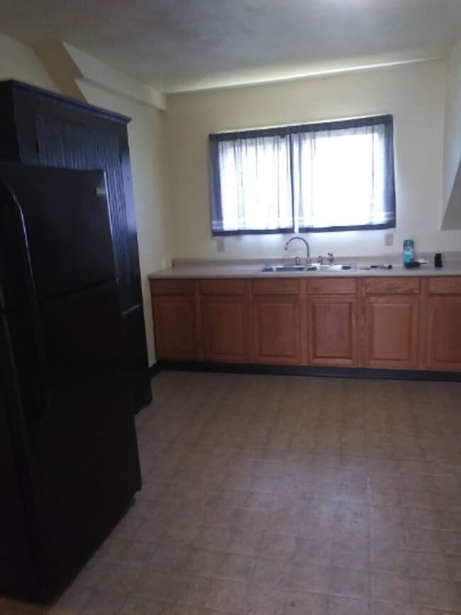 Photo - 205 Griscom St