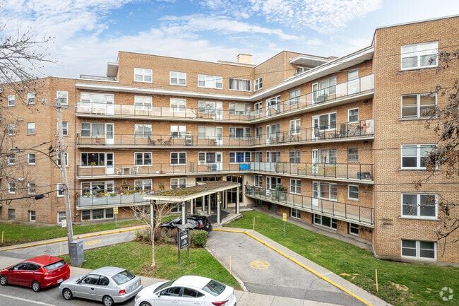 Photo - 4635 Av Clanranald