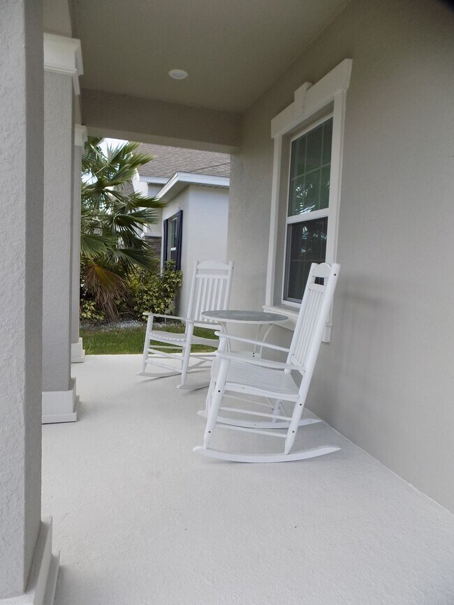 Photo - 1713 Chatsworth Cir